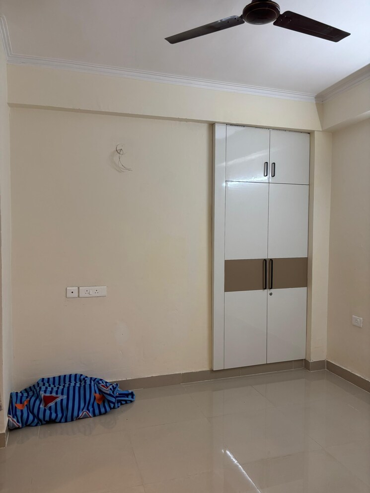 Room, amrapali-centurian-park 2 Bedroom 1150 Sq.Ft. Apartment In Tech Zone 4 Greater Noida Greater Noida 8975054