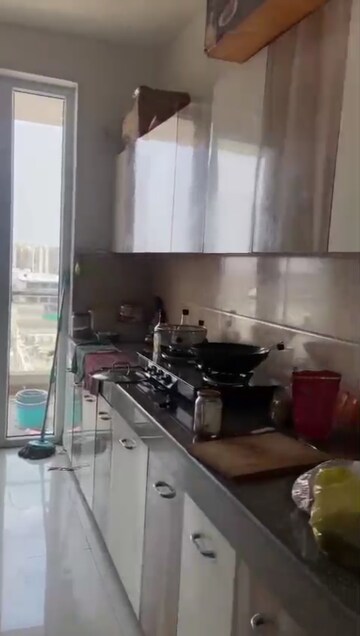 Kitchen in 3 BHK Apartment at Omaxe Royal Residency Faridabad, Sector 79 – for Rent