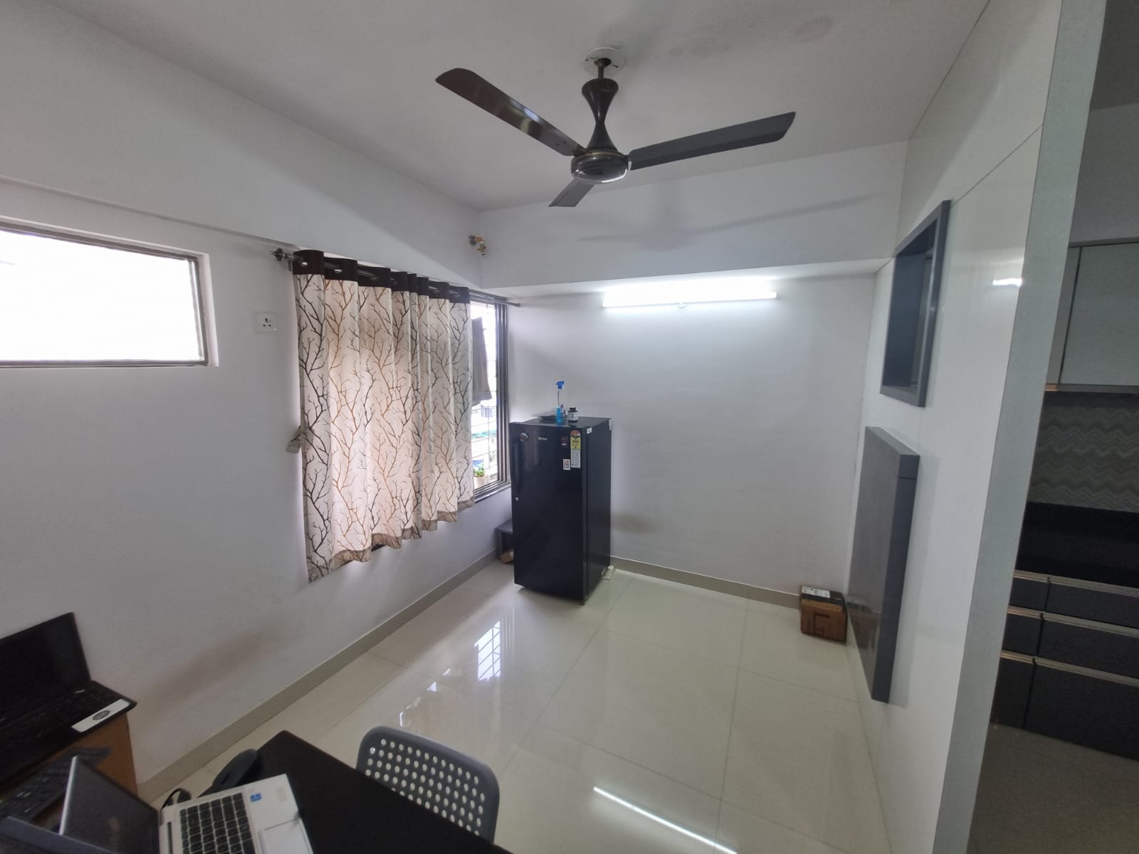 1 BHK + Extra Room Apartment For Sale in Lodha Crown Quality Homes