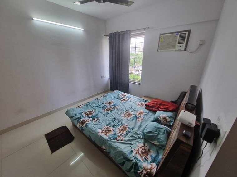 Bedroom, lodha-crown-quality-homes 1 Bedroom 339 Sq.Ft. Apartment In Majiwada Thane 8975057