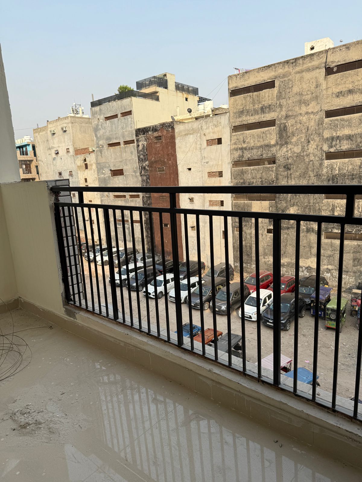 2 BHK Builder Floor For Sale in Patpar Ganj.. 