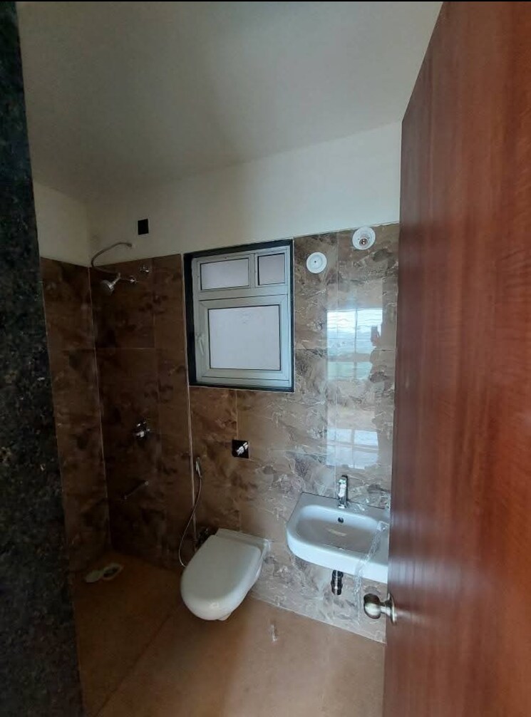 Bathroom, vtp-cygnus 2 Bedroom 1050 Sq.Ft. Apartment In Kharadi Pune 8975071