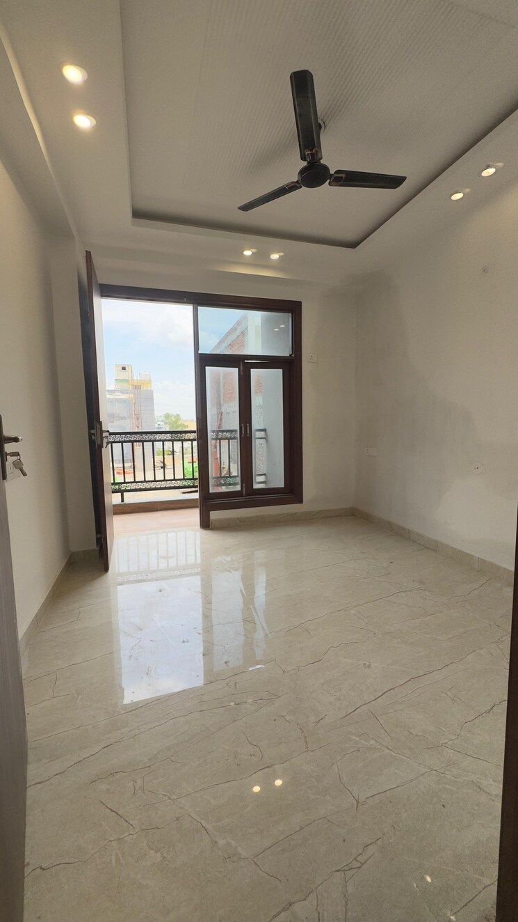 Room, chattarpur 2 Bedroom 1000 Sq.Ft. Builder Floor In Chattarpur Delhi 8975086