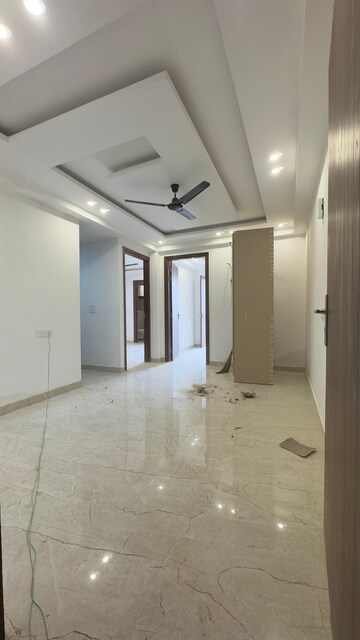 Room in 2 BHK Builder Floor at Chattarpur – for Rent