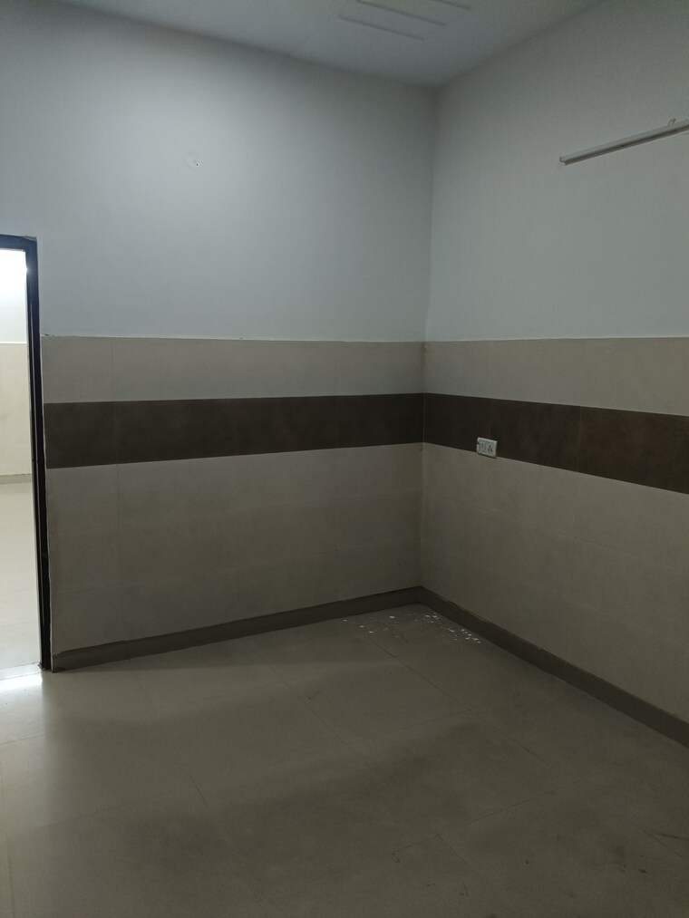 undefined, dhakoli 3 Bedroom 1350 Sq.Ft. Builder Floor In Dhakoli Zirakpur 8975085