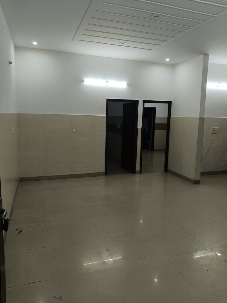 Room, dhakoli 3 Bedroom 1350 Sq.Ft. Builder Floor In Dhakoli Zirakpur 8975085