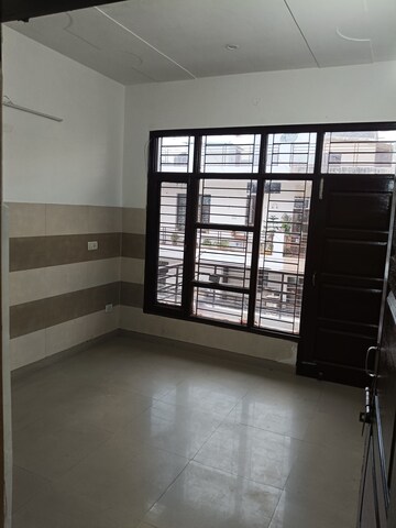 Room in 3 BHK Builder Floor at Dhakoli – for Sale