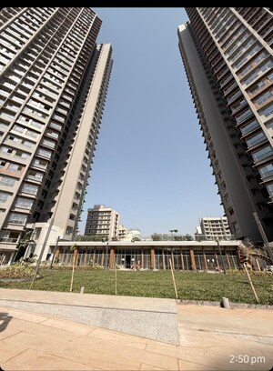 4 BHK Apartment – Exterior View View at Kalpataru Vienta, Kandivali East - for Sale