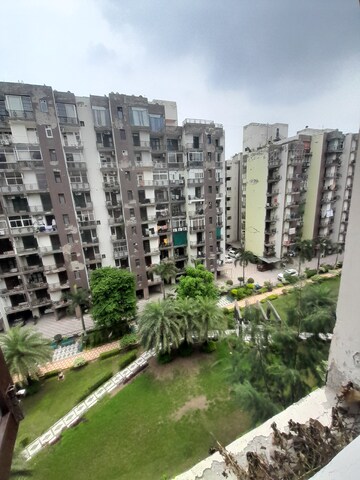 2 BHK Apartment For Rent in Maya Garden City, Lohgarh