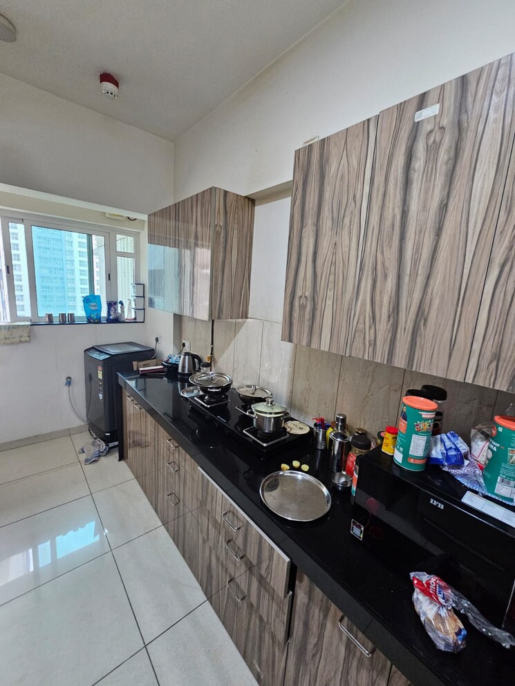 Team Area, lnt-realty-emerald-isle 2 Bedroom 827 Sq.Ft. Apartment In Powai Mumbai 8975083
