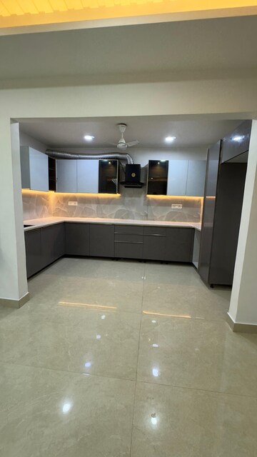 Kitchen in 3 BHK Builder Floor at Palm Residency Chhatarpur, Chattarpur – for Rent