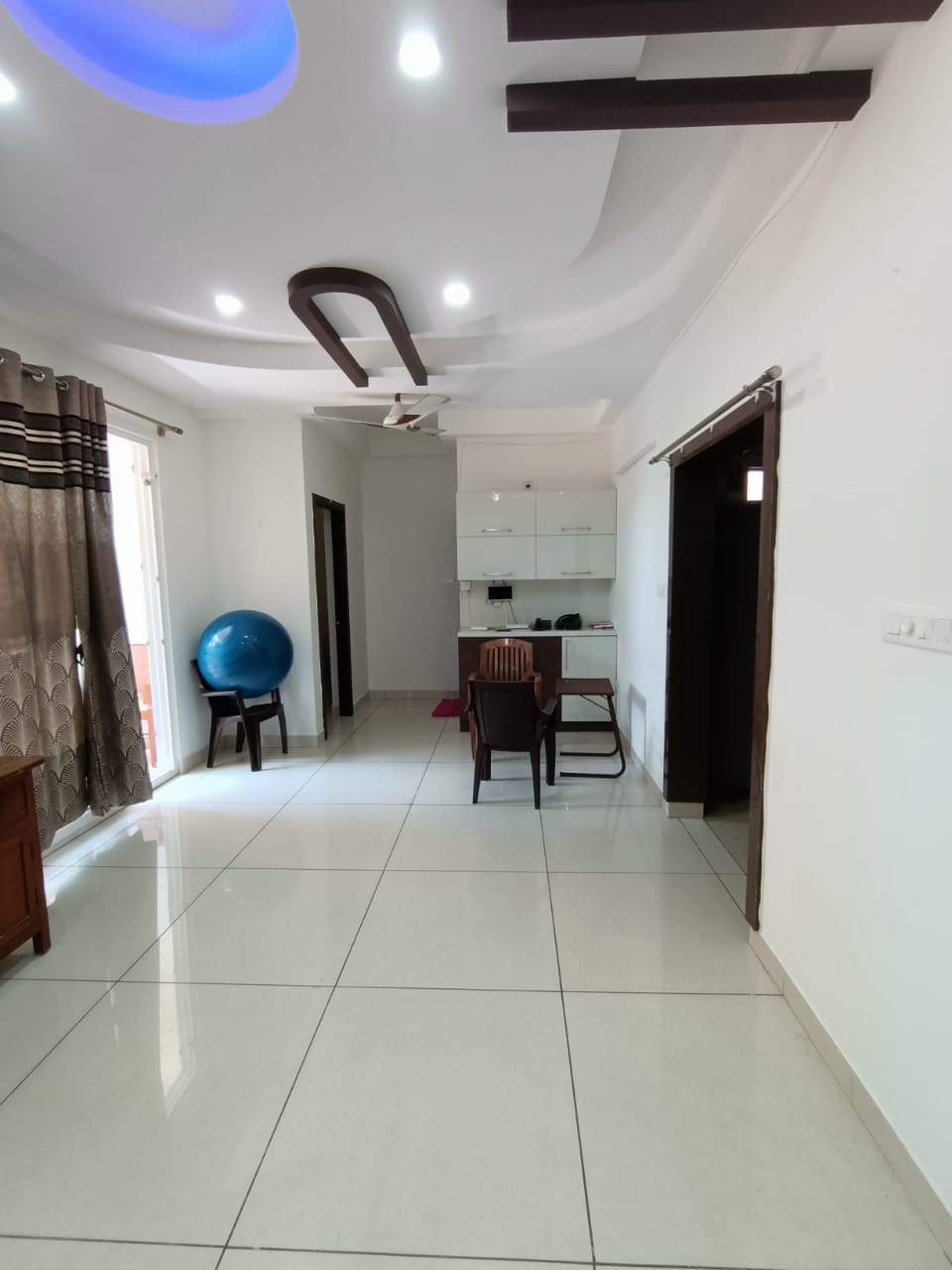3 BHK Apartment For Rent in Hiranandani Club Meadows
