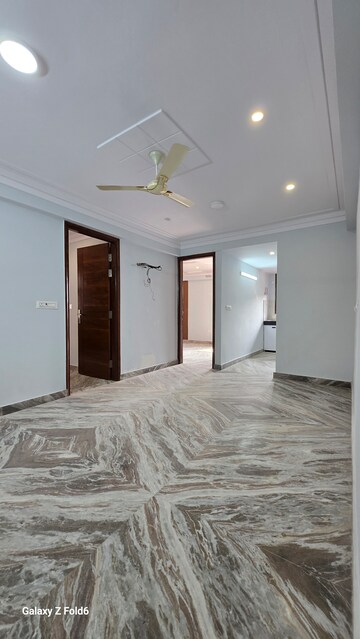Furnished Amenities in 2 BHK Builder Floor at Palm Residency Chhatarpur, Chattarpur – for Rent