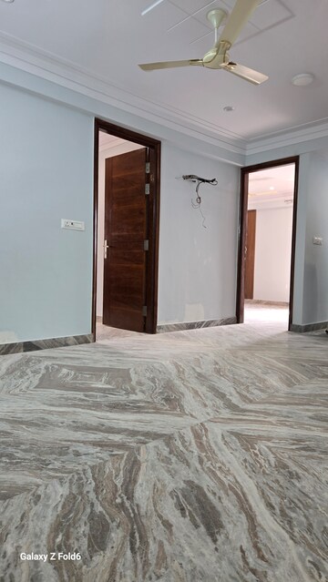 Furnished Amenities in 2 BHK Builder Floor at Palm Residency Chhatarpur, Chattarpur – for Rent