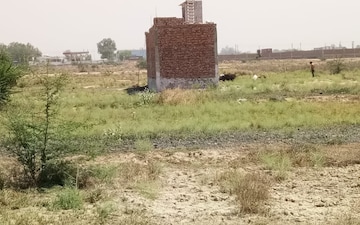 Plot For Sale in Dalelpur Village