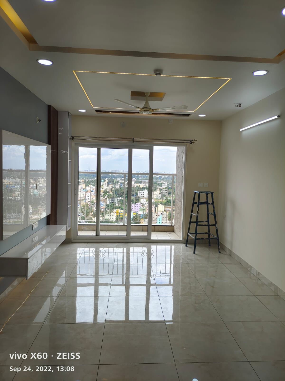 3 BHK + Pooja Room Apartment For Rent in Prestige Park Square