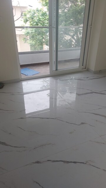 Living Room in 3 BHK Apartment at Bhosale Nagar – for Rent