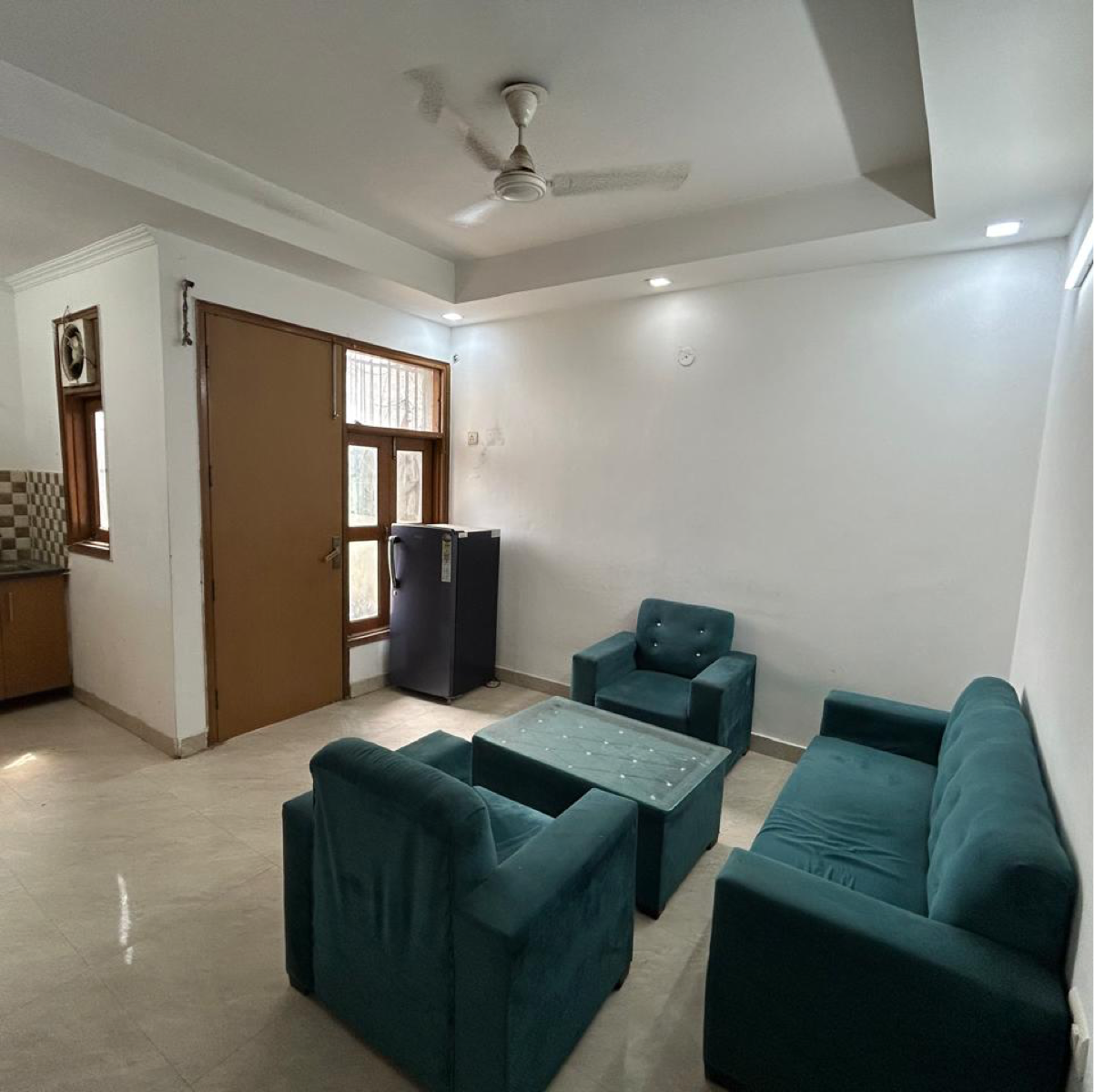 1 BHK Builder Floor For Rent in Saket