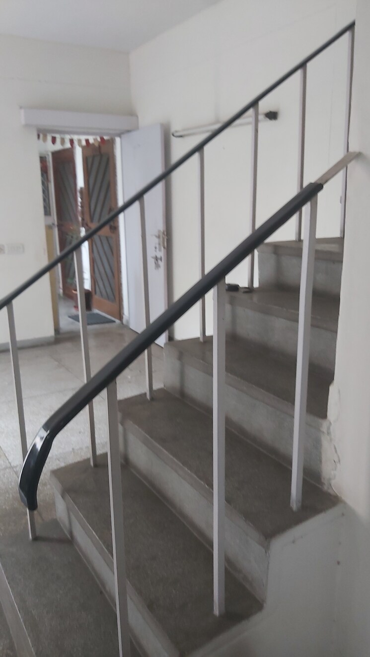 undefined, mayur vihar 3.5 Bedroom 1150 Sq.Ft. Apartment In Mayur Vihar Delhi 8975311