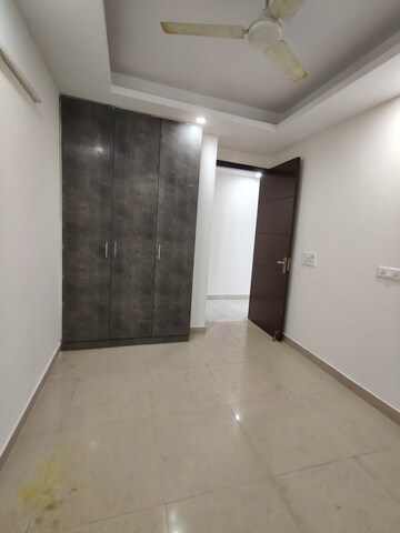 Room in 2 BHK Builder Floor at Chattarpur – for Rent