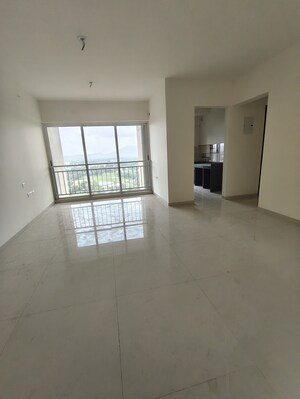 Room in 2.5 BHK Apartment at Marathon Nexzone, New Panvel – for Sale