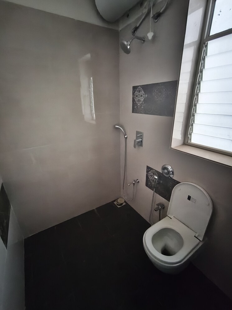 Bathroom, marathon-nexzone 2.5 Bedroom 908 Sq.Ft. Apartment In New Panvel Navi Mumbai 8975337