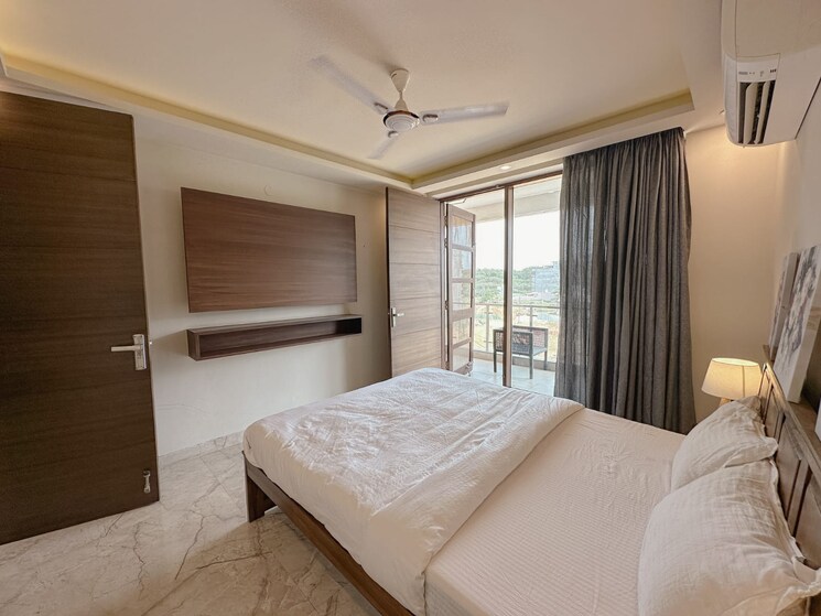 Bedroom, central-park-i 3 Bedroom 2000 Sq.Ft. Builder Floor In Sector 42 Gurgaon 8975340