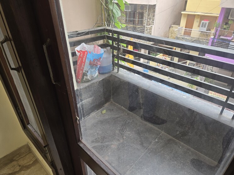 Balcony, amar colony 2 Bedroom 900 Sq.Ft. Builder Floor In Amar Colony Delhi 8975351