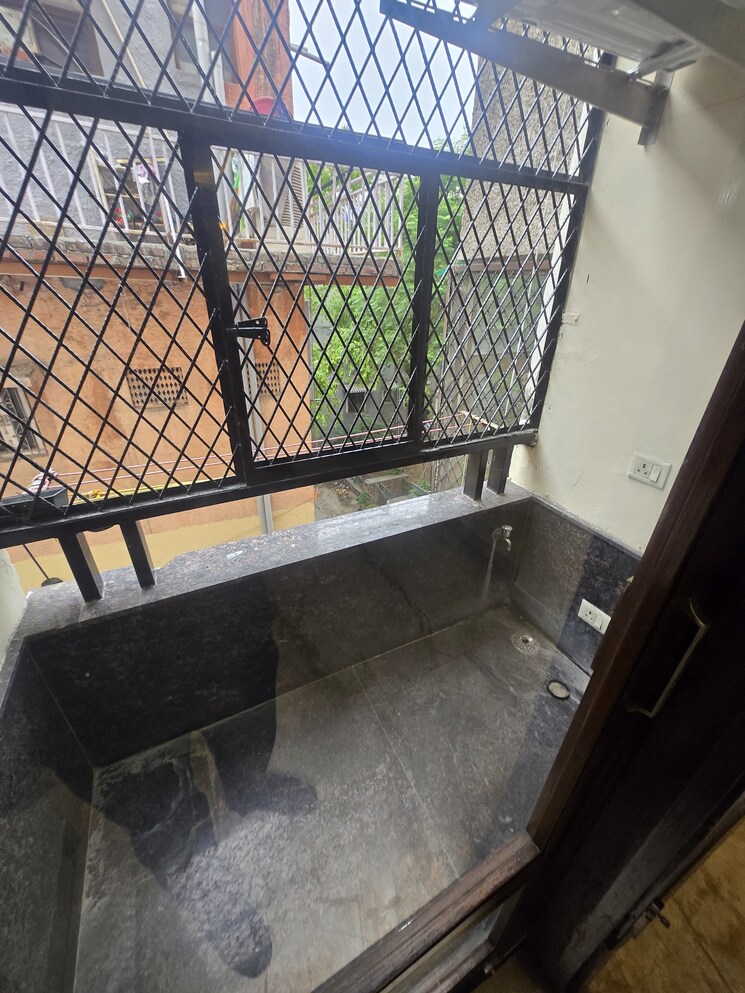 Kitchen, amar colony 2 Bedroom 900 Sq.Ft. Builder Floor In Amar Colony Delhi 8975351