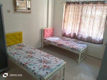 Bedroom in 2 BHK Apartment at China Link Apartment, Malad West – for Rent