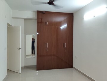 Room in 4 BHK Apartment at Sare Home, Sector 92 – for Rent