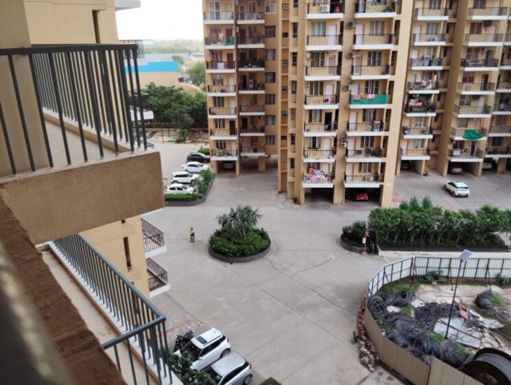 Balcony, sare-home 4 Bedroom 2285 Sq.Ft. Apartment In Sector 92 Gurgaon 8975388