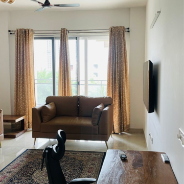 Living Room in 3 BHK Apartment at Shalimar Belvedere Court, Malesemau – for Rent