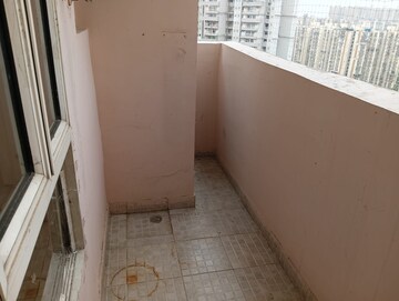 Balcony in 2 BHK Apartment at Supertech Cape Town, Sector 74 – for Rent