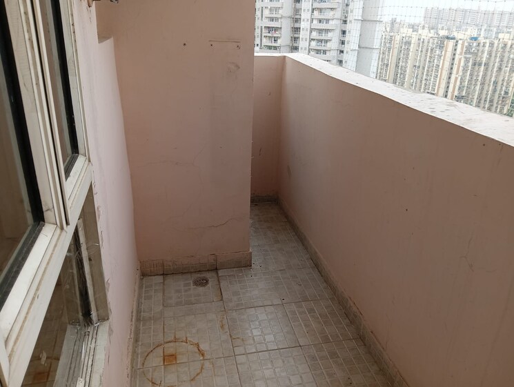 Balcony, supertech-cape-town 2 Bedroom 1150 Sq.Ft. Apartment In Sector 74 Noida 8975391