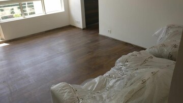 Room in 3.5 BHK Apartment at 3C Lotus Boulevard, Sector 100 – for Rent