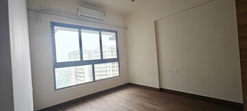 Room in 2 BHK Apartment at The Wadhwa Promenade, Ghatkopar West – for Rent