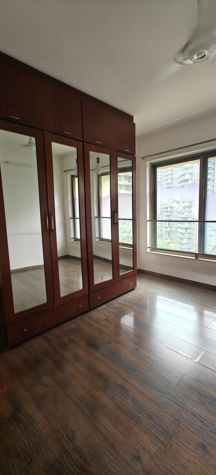 Room, kalpataru-aura 2.5 Bedroom 1300 Sq.Ft. Apartment In Ghatkopar West Mumbai 8975425