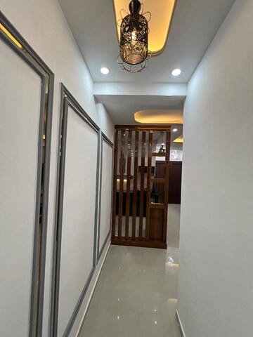 Furnished Amenities in 3 BHK Builder Floor at SS Mayfield Gardens, Sector 51 – for Rent