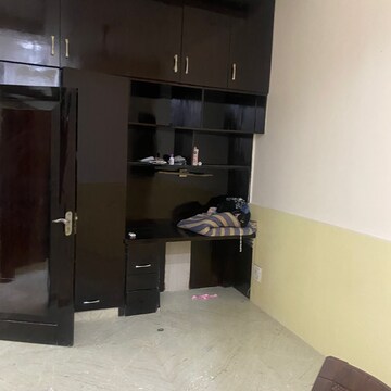 3.5 BHK Builder Floor For Sale in Shalimar Bagh