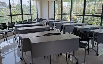 Team Area in Office Space at Laxmi CHS Andheri East, Andheri East – for Rent