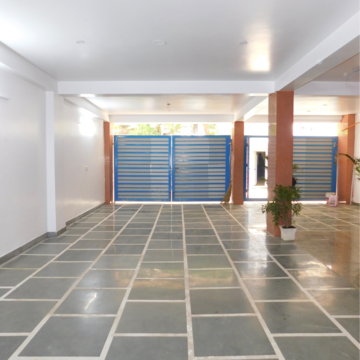 Parking in 4 BHK Builder Floor at Vasant Kunj – for Rent