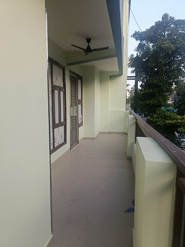 Building Lobby in 3 BHK Independent House at Sector 31 – for Rent