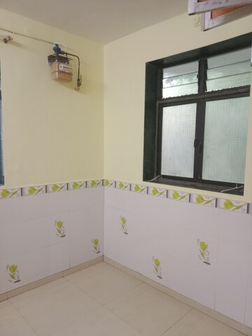 Room in 1 BHK Apartment at Satya Vijay CHS, Bhandup West – for Rent