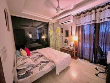 Bedroom in 3 BHK Apartment at Mittal Phoenix Towers, Lower Parel – for Rent