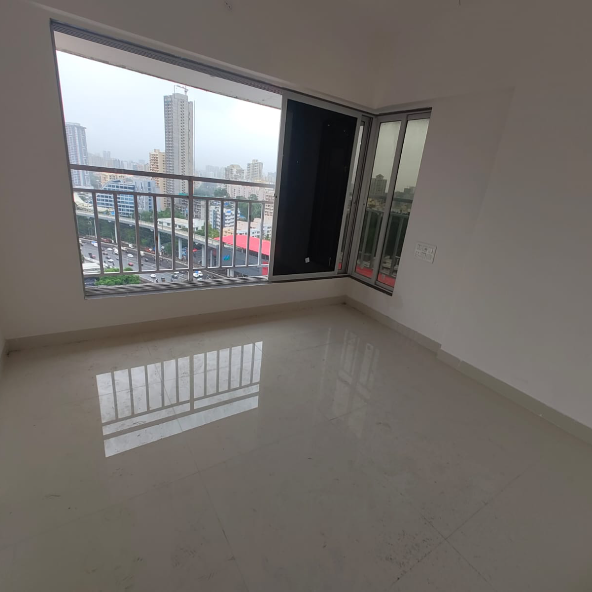 2 BHK + Pooja Room Apartment For Rent in Krishna CHS Juhu