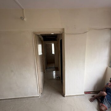Room in 1 BHK Apartment at Mhada Sector R3, Bangur Nagar – for Rent
