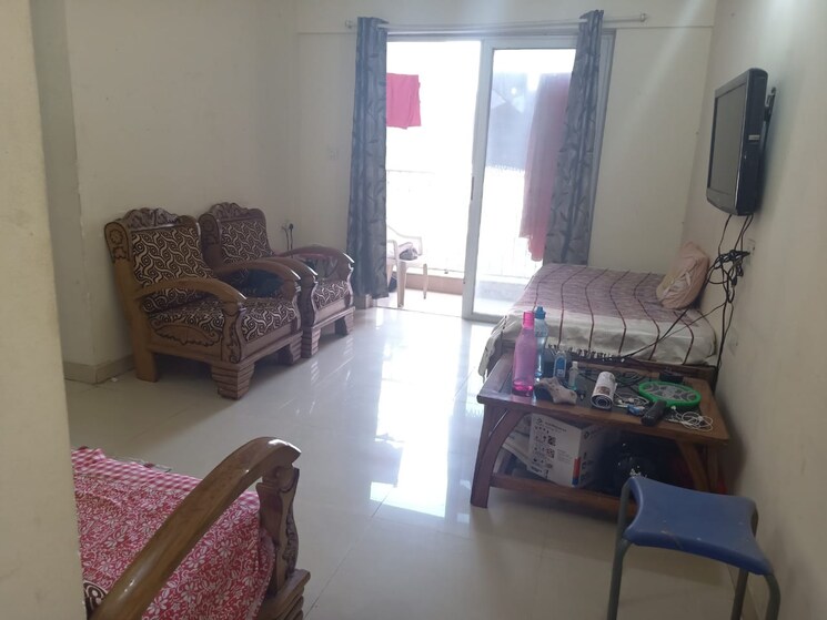 Living Room, amanora-trendy-homes 2 Bedroom 850 Sq.Ft. Apartment In Hadapsar Pune 8975587