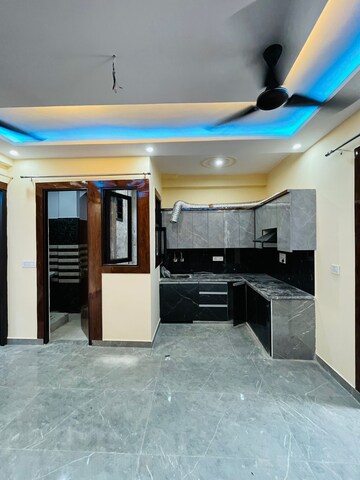 Kitchen in 2 BHK Builder Floor at Ratan Enclave, Govindpuram – for Sale