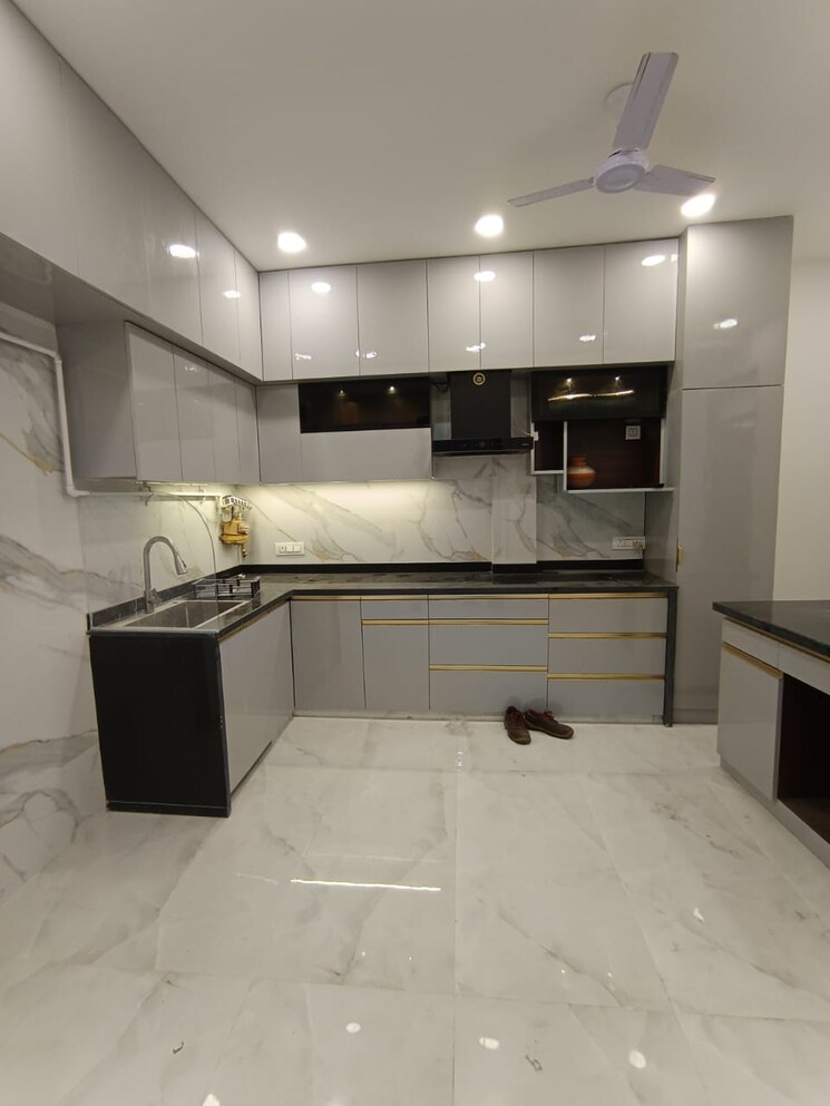 Kitchen, jahaz-apartments 3 Bedroom 1350 Sq.Ft. Apartment In Paschim Vihar Delhi 8975609